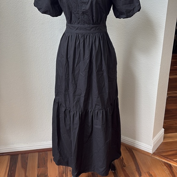 French Connection Bubble Sleeve Poplin Tiered Smocked Waist Dress Black Medium - Picture 7 of 13